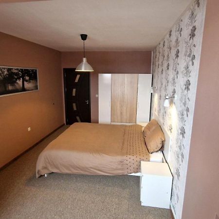 Boutique Apartment Jana Шумен Экстерьер фото